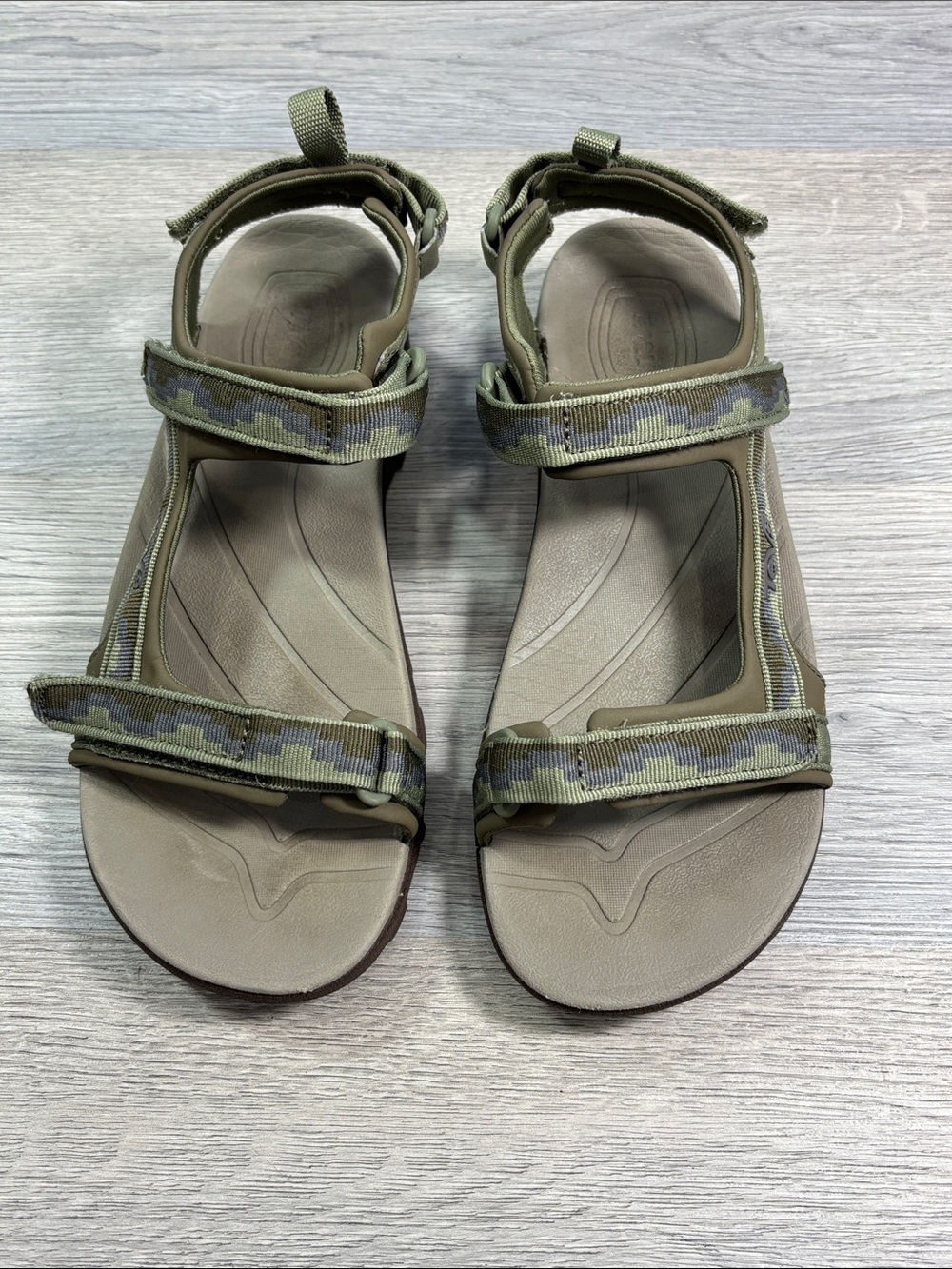 TEVA Tanza Camo Green Big Kid Strap Sandals - size 6